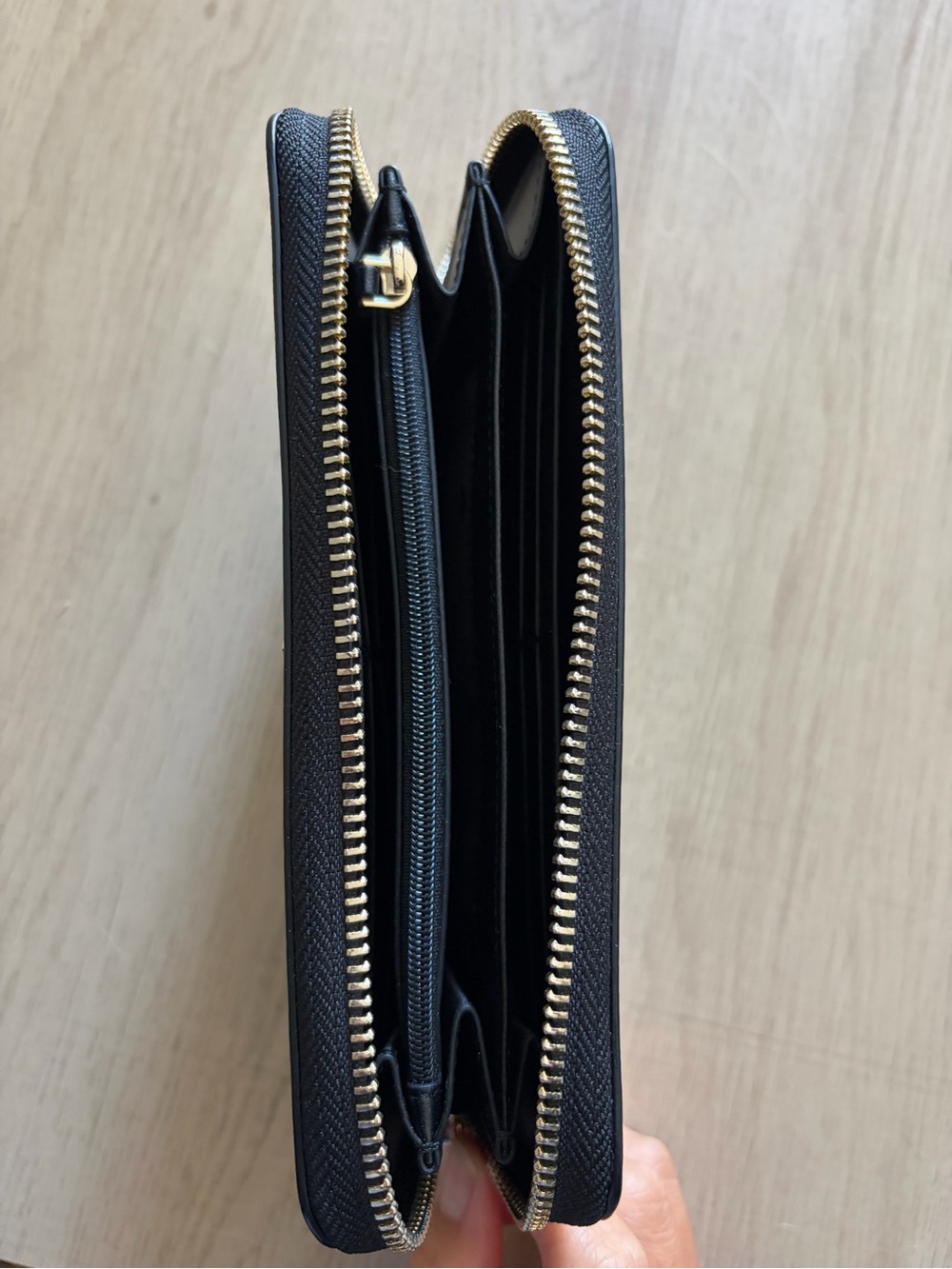 Kate Spade Wallet - Picture 3 of 3